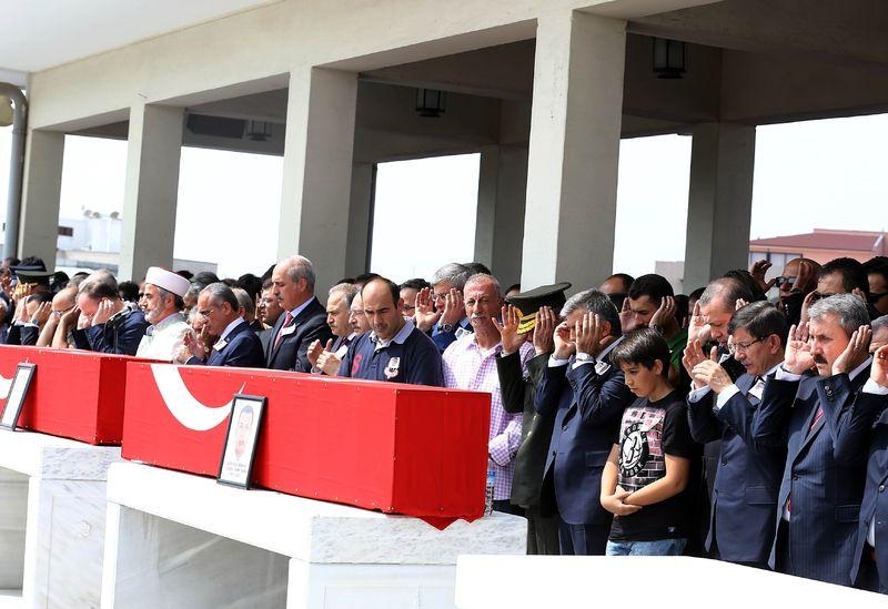 Iğdır şehitlerine son görev 15