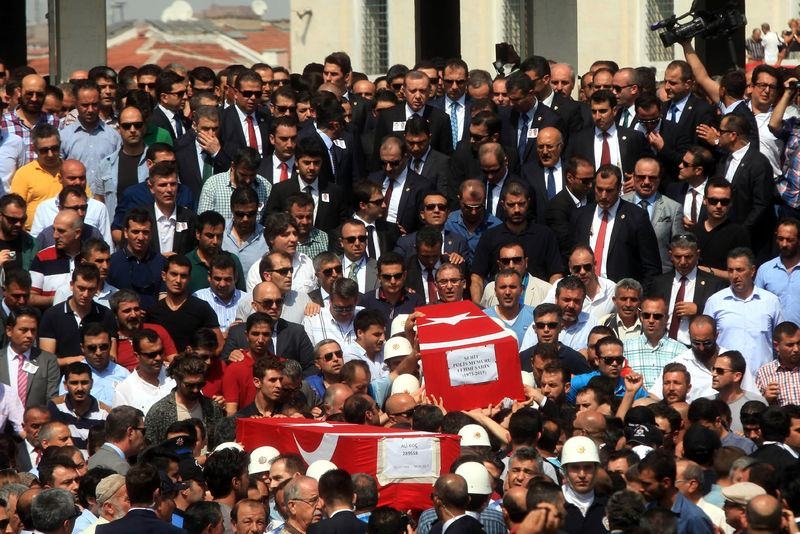 Iğdır şehitlerine son görev 22