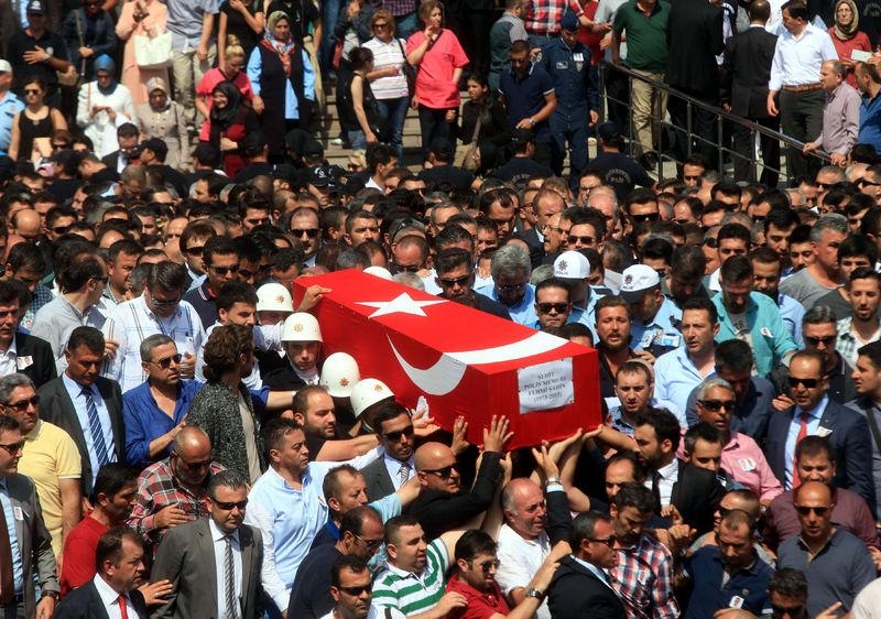 Iğdır şehitlerine son görev 30