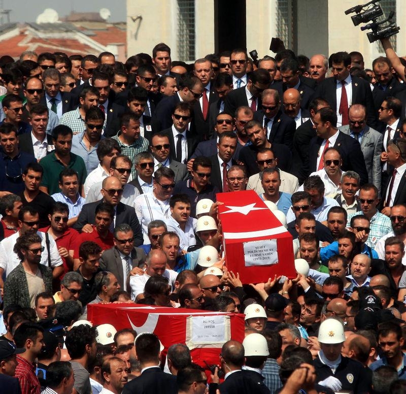 Iğdır şehitlerine son görev 38