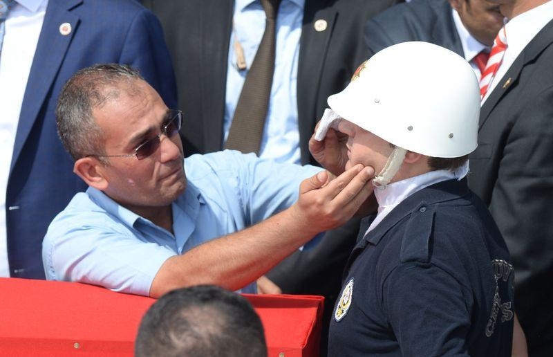 Iğdır şehitlerine son görev 40