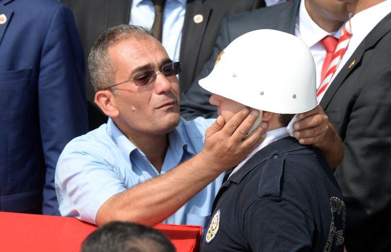 Iğdır şehitlerine son görev 43