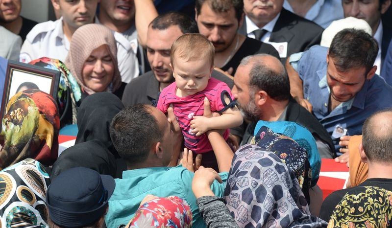 Iğdır şehitlerine son görev 48