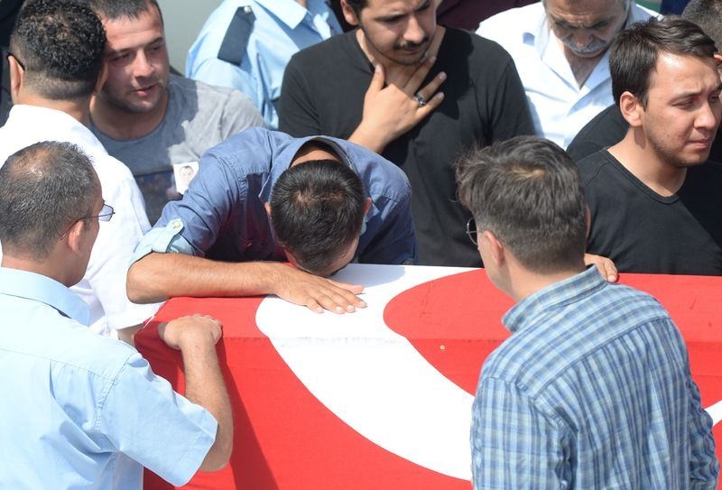 Iğdır şehitlerine son görev 51