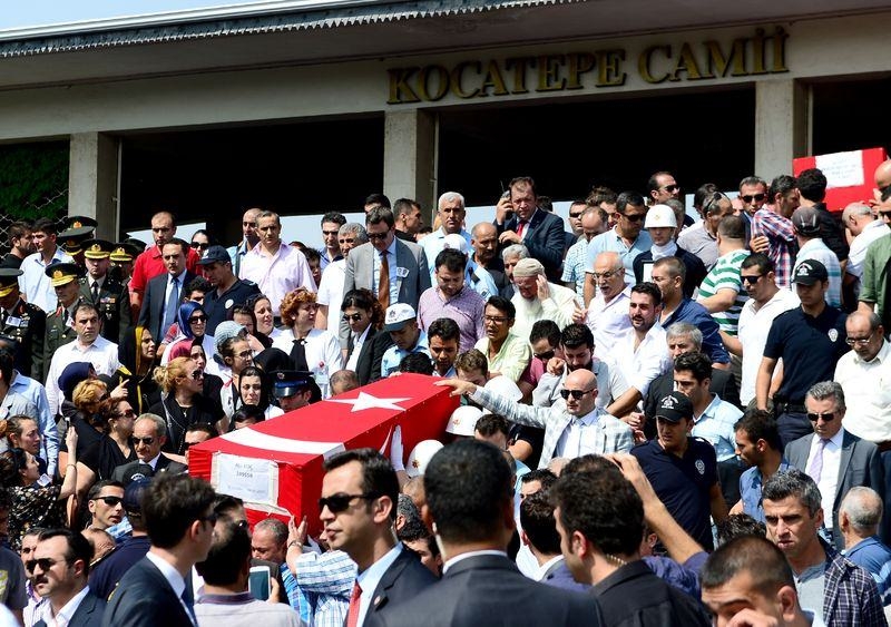 Iğdır şehitlerine son görev 54