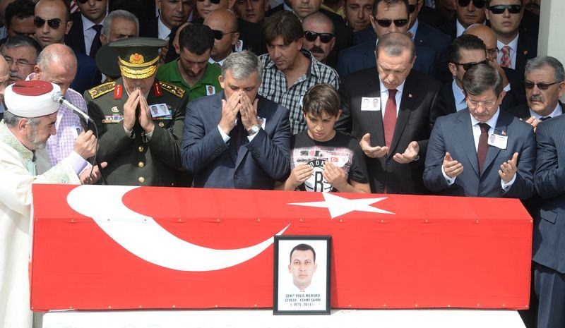 Iğdır şehitlerine son görev 8