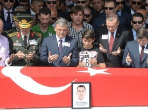 Iğdır şehitlerine son görev