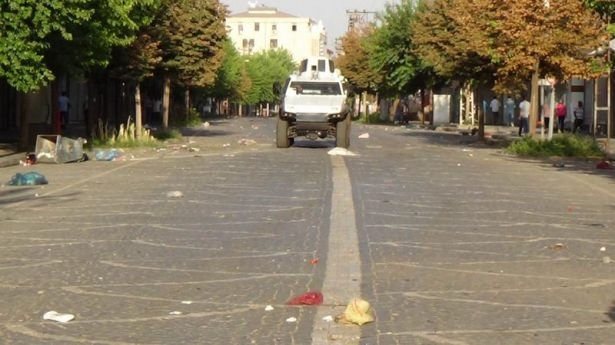 36 saatlik yasak sonrası 'Sur ve Silvan' 24