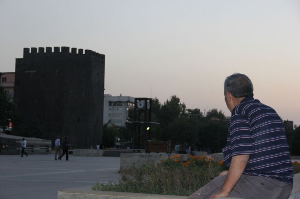 36 saatlik yasak sonrası 'Sur ve Silvan' 28