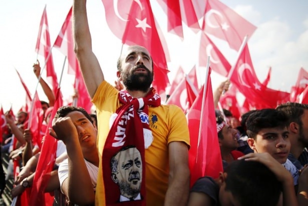 Milyonlar teröre karşı Yenikapı'ya akın etti 14