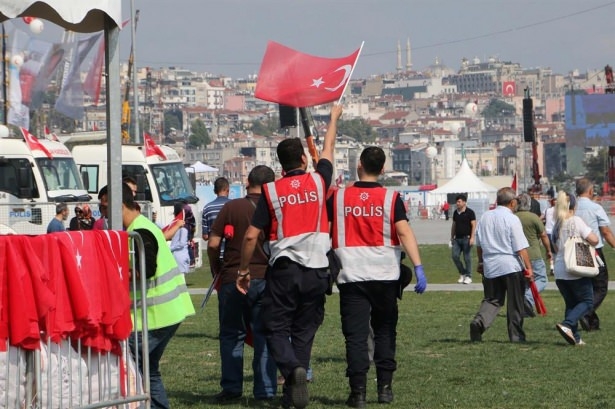 Milyonlar teröre karşı Yenikapı'ya akın etti 28
