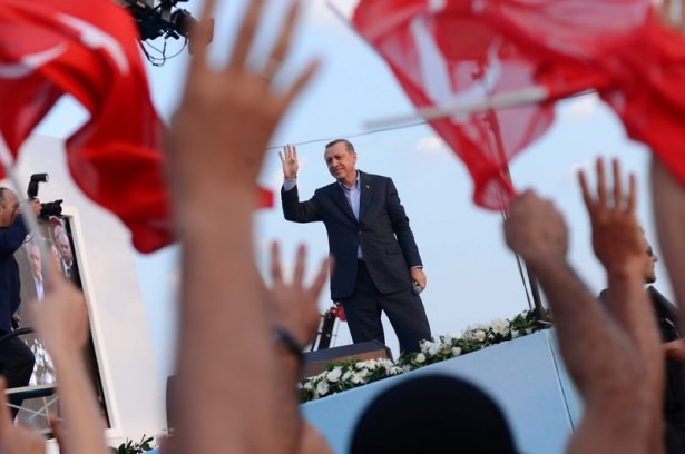 Milyonlar teröre karşı Yenikapı'ya akın etti 51