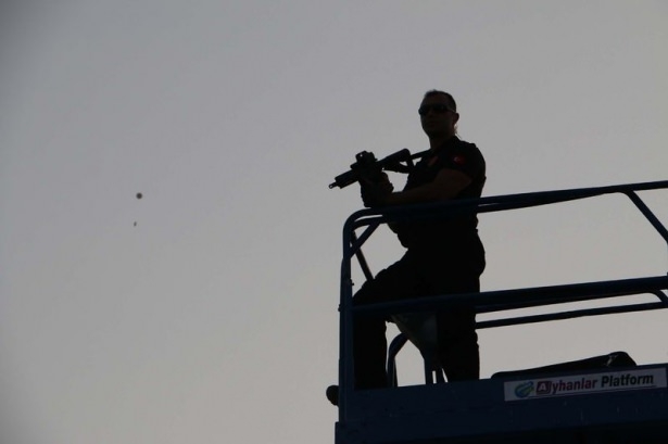 Milyonlar teröre karşı Yenikapı'ya akın etti 59