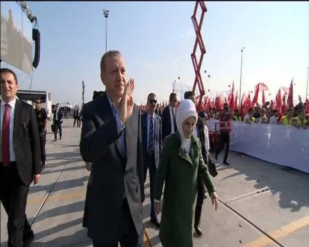 Milyonlar teröre karşı Yenikapı'ya akın etti 9