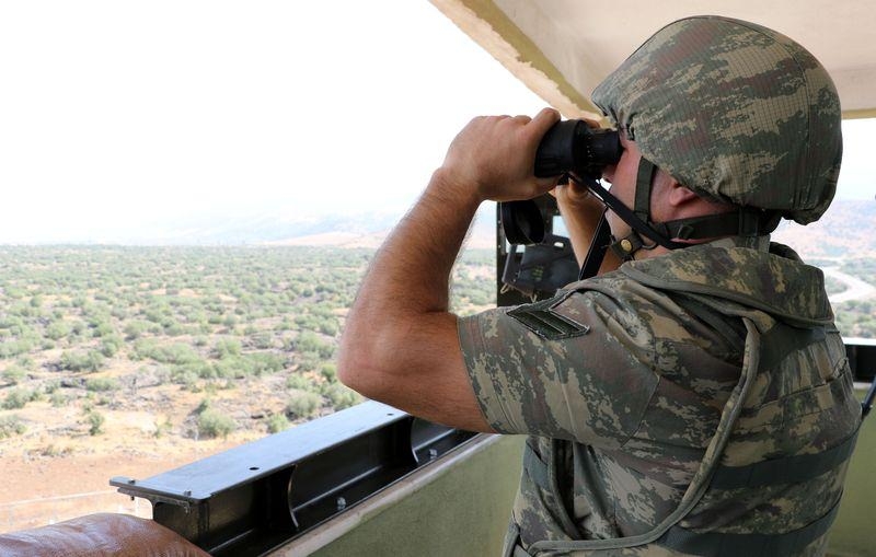 Mehmetçik bayramda nöbette 16