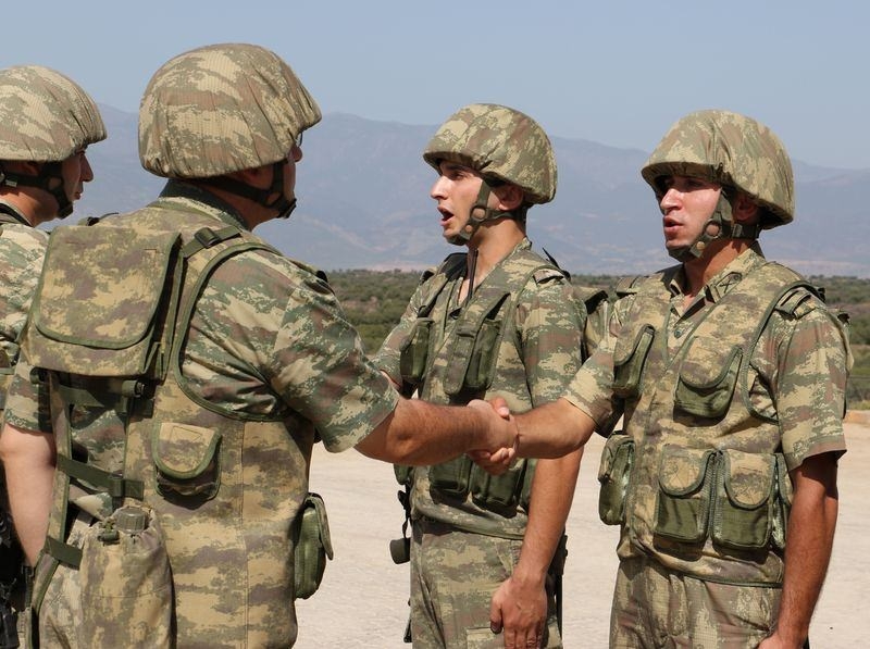 Mehmetçik bayramda nöbette 18