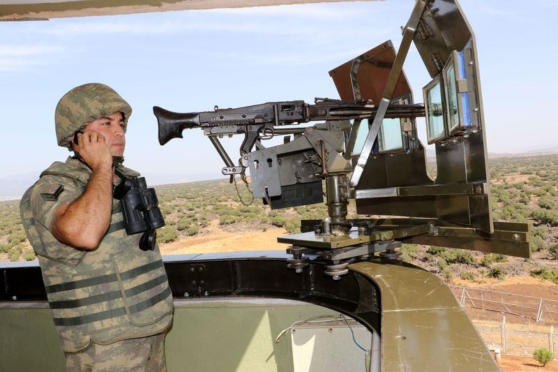 Mehmetçik bayramda nöbette 21