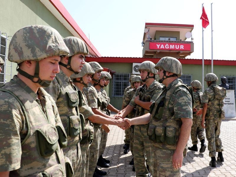 Mehmetçik bayramda nöbette 8