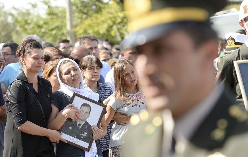 Sehit binbaşı son yolculuguna ugurlandi 3