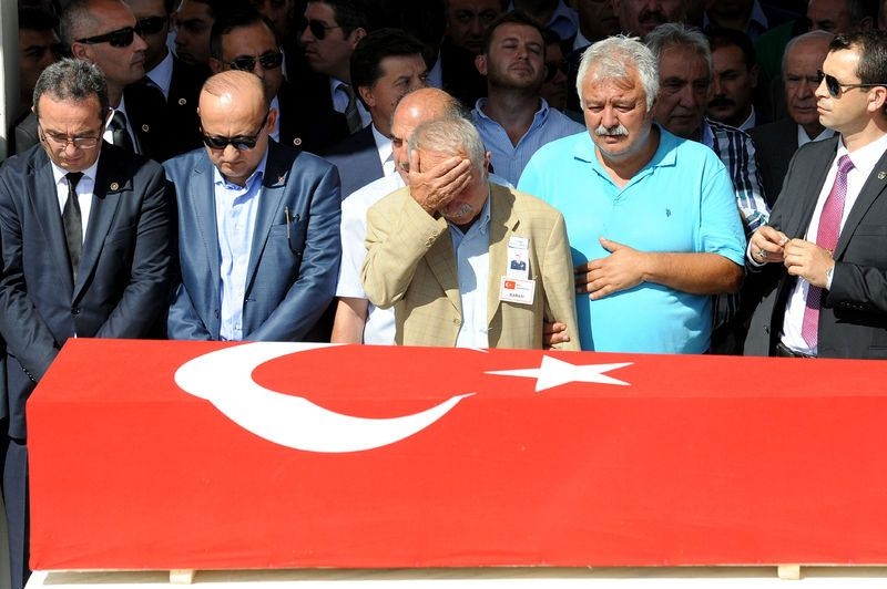 Sehit binbaşı son yolculuguna ugurlandi 36