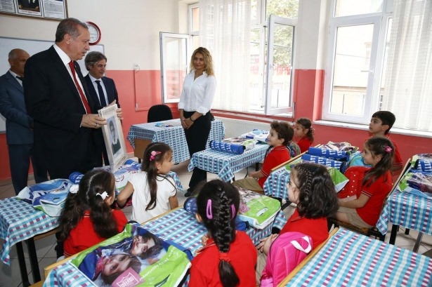 Erdoğan, mezun olduğu okulda 10