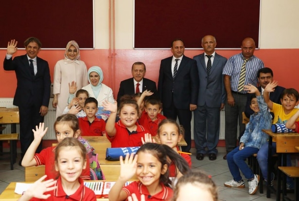 Erdoğan, mezun olduğu okulda 11