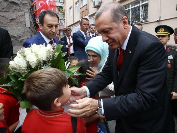Erdoğan, mezun olduğu okulda 2