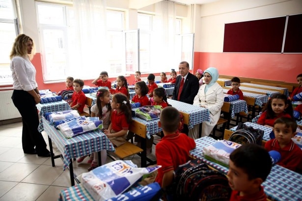 Erdoğan, mezun olduğu okulda 3