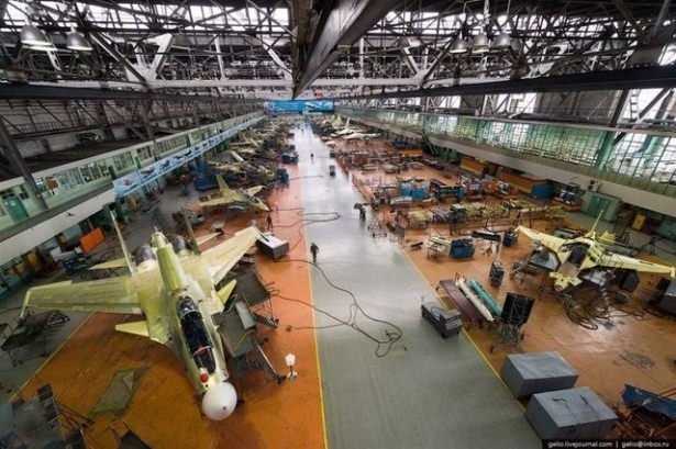 Savaş uçakları nasıl üretiliyor? 22