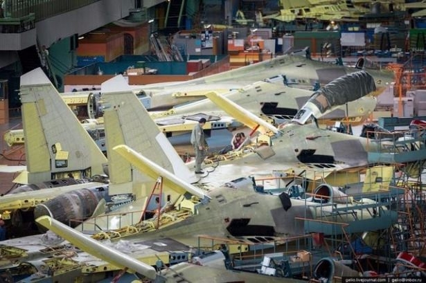 Savaş uçakları nasıl üretiliyor? 24