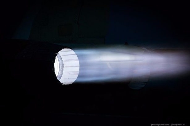 Savaş uçakları nasıl üretiliyor? 40