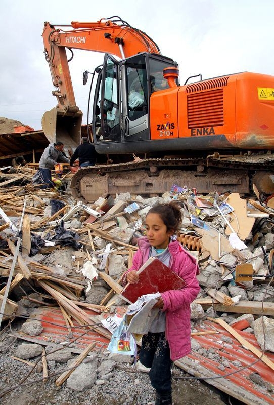 Van depremi 4’üncü yılında 27