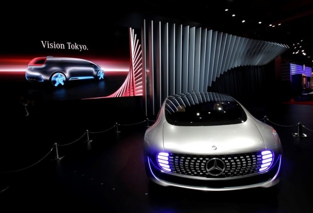 Devlerden gövde gösterisi 134