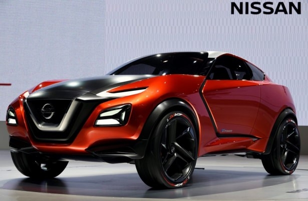 Devlerden gövde gösterisi 148