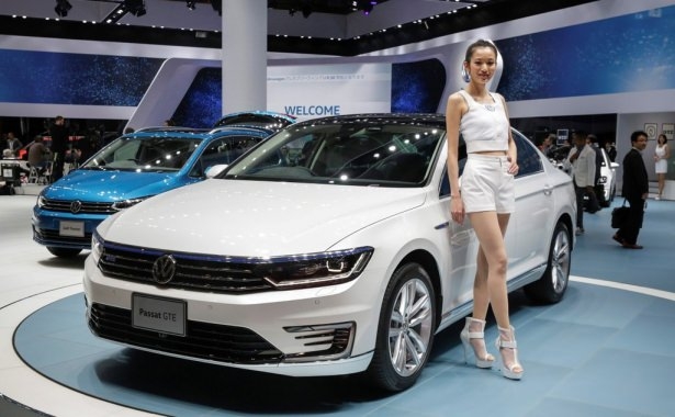 Devlerden gövde gösterisi 202