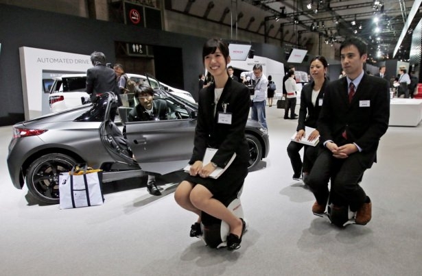 Devlerden gövde gösterisi 44