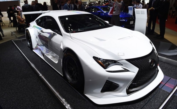 Devlerden gövde gösterisi 49