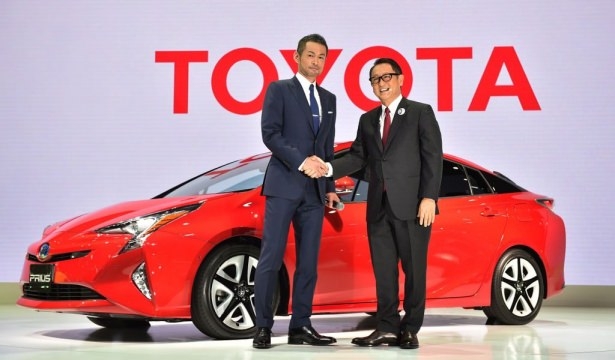 Devlerden gövde gösterisi 53