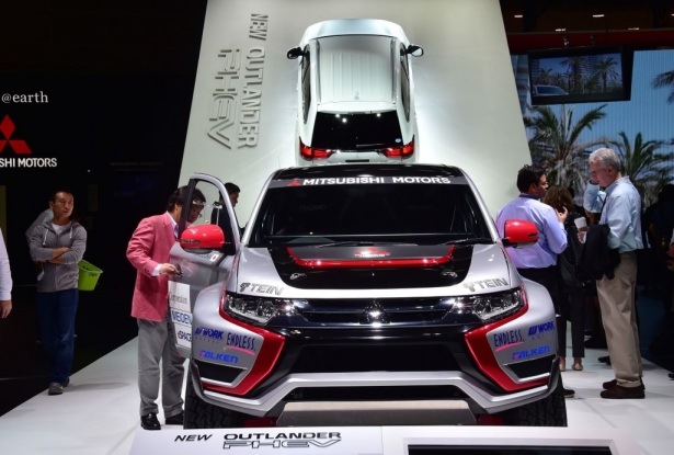 Devlerden gövde gösterisi 64