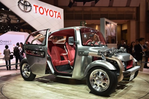 Devlerden gövde gösterisi 70