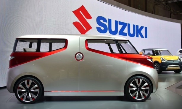 Devlerden gövde gösterisi 76