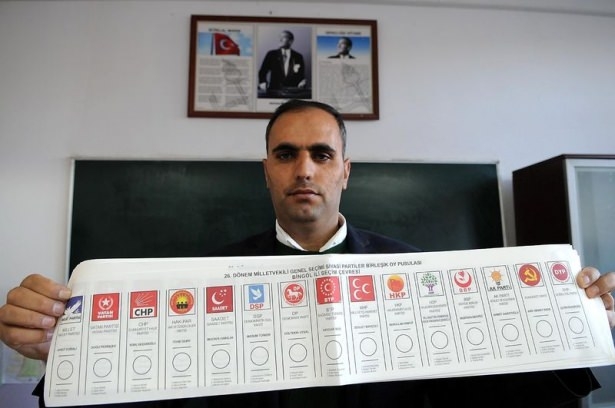 Türkiye sandık başında! İşte ilk kareler 52