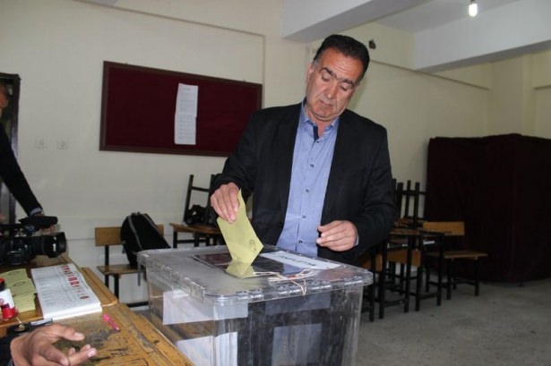 Türkiye sandık başında! İşte ilk kareler 57