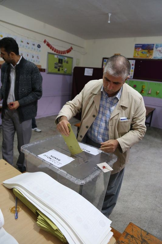 Türkiye sandık başında! İşte ilk kareler 7
