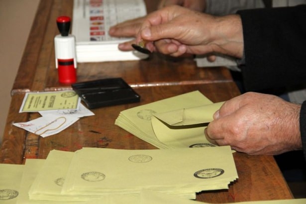 Türkiye sandık başında! İşte ilk kareler 71