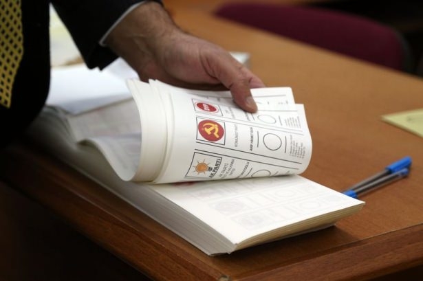 Türkiye sandık başında! İşte ilk kareler 9