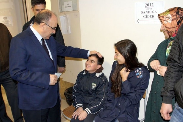 Siyasiler sandık başında 3