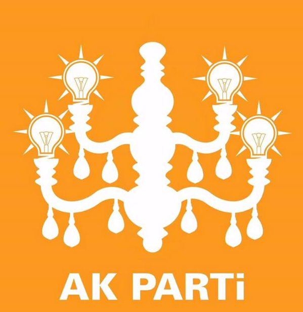 Seçim capsleri gülmekten kırdı geçirdi! 2