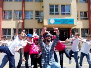 Sosyal medya öğretmen Ahmet Naç'ı konuşuyor