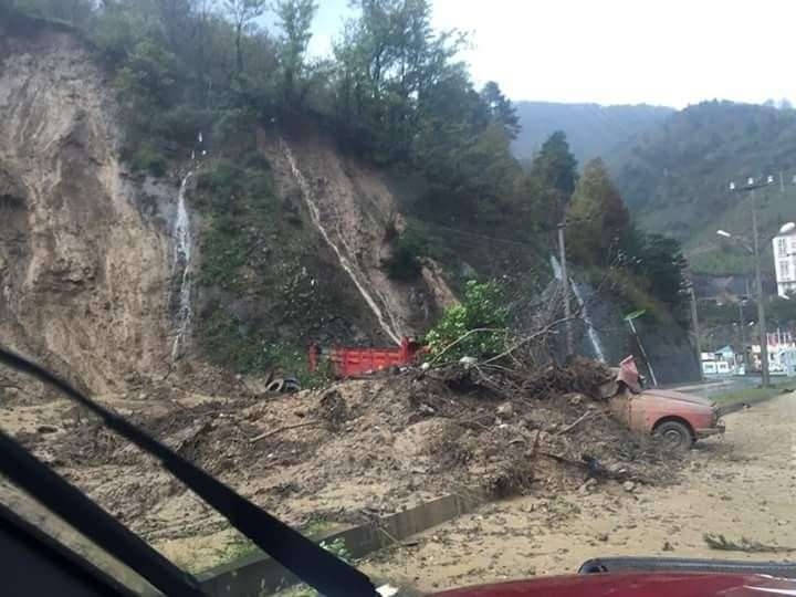 Artvin'de sel ve heyelan faciası 3